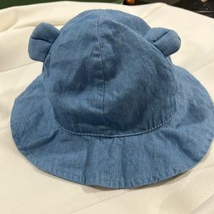 ZARA baby blue sun hat, good condition, size 2-3 toddler.